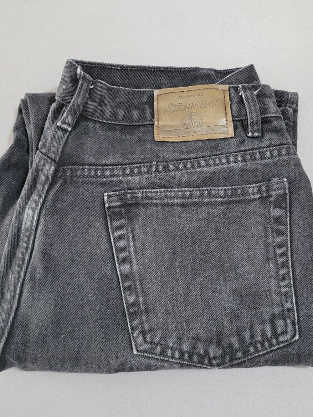 St. John's Bay Women's Size 14 Black 5 Pocket Classic Fit Boot Cut Denim Jean.